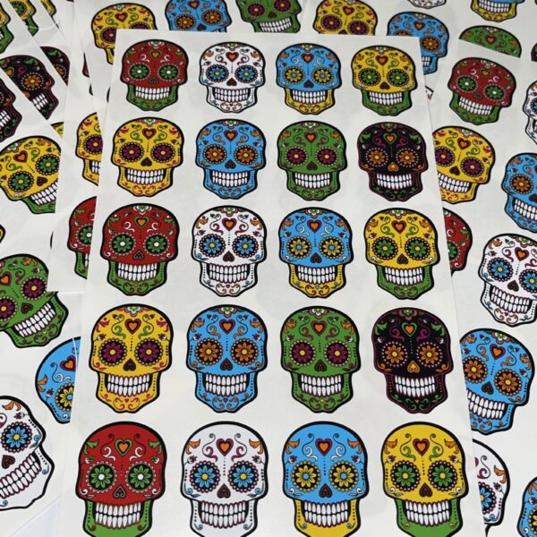 Mini kit of coloured skulls